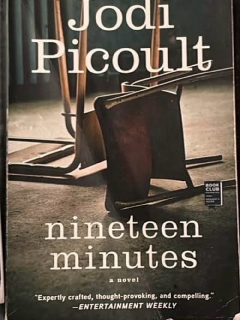 Nineteen Minutes - Brown Paperback Novel